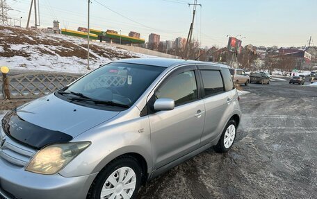 Toyota Ist II, 2002 год, 579 333 рублей, 1 фотография