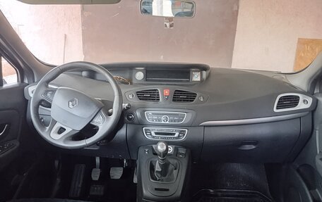 Renault Scenic III, 2010 год, 500 000 рублей, 4 фотография