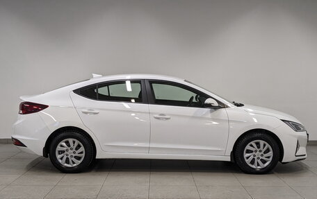 Hyundai Elantra VI рестайлинг, 2019 год, 1 745 000 рублей, 4 фотография