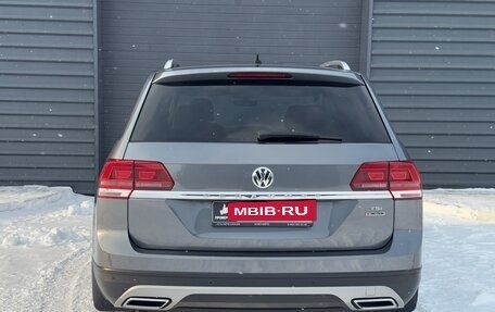 Volkswagen Teramont I, 2018 год, 3 750 000 рублей, 5 фотография