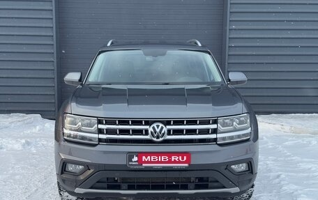 Volkswagen Teramont I, 2018 год, 3 750 000 рублей, 2 фотография
