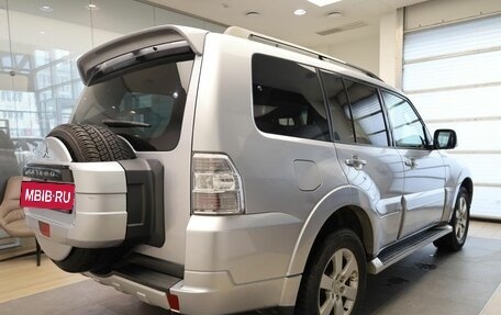 Mitsubishi Pajero IV, 2011 год, 2 050 000 рублей, 4 фотография
