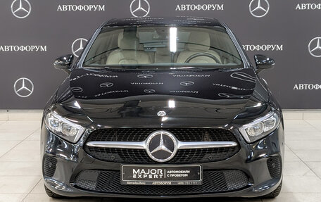 Mercedes-Benz A-Класс, 2018 год, 2 250 000 рублей, 2 фотография