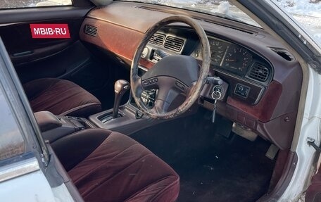 Nissan Laurel VIII, 1990 год, 260 000 рублей, 10 фотография