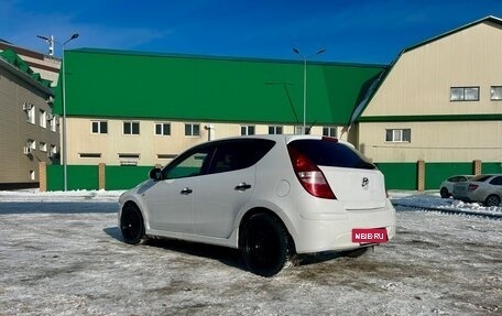 Hyundai i30 I, 2010 год, 690 000 рублей, 2 фотография