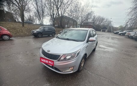 KIA Rio III рестайлинг, 2013 год, 690 000 рублей, 15 фотография