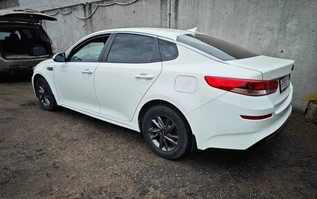 KIA Optima IV, 2019 год, 1 850 000 рублей, 14 фотография