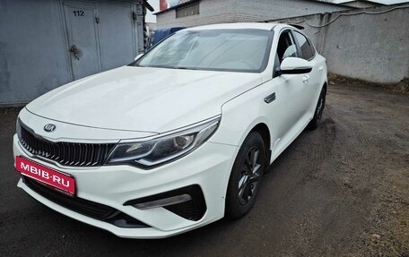 KIA Optima IV, 2019 год, 1 850 000 рублей, 10 фотография