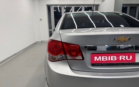 Chevrolet Cruze II, 2010 год, 760 000 рублей, 7 фотография