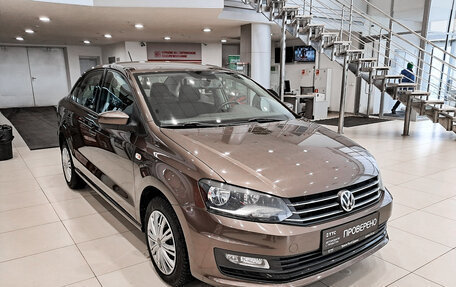 Volkswagen Polo VI (EU Market), 2018 год, 1 250 000 рублей, 3 фотография