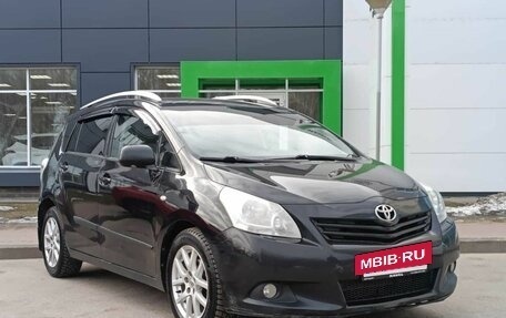 Toyota Verso I, 2011 год, 1 150 000 рублей, 3 фотография