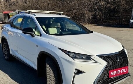 Lexus RX IV рестайлинг, 2017 год, 4 500 000 рублей, 2 фотография