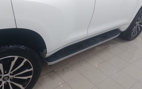 Toyota Land Cruiser Prado 150 рестайлинг 2, 2018 год, 5 500 000 рублей, 29 фотография