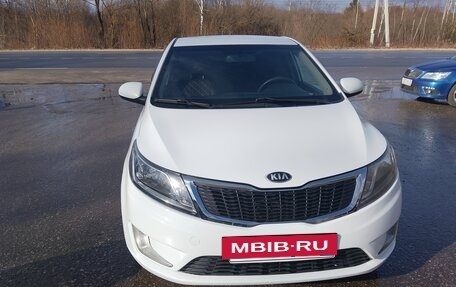 KIA Rio III рестайлинг, 2014 год, 740 000 рублей, 5 фотография