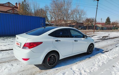 Hyundai Solaris II рестайлинг, 2013 год, 540 000 рублей, 12 фотография