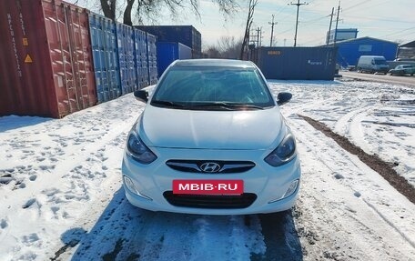 Hyundai Solaris II рестайлинг, 2013 год, 540 000 рублей, 15 фотография