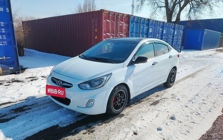 Hyundai Solaris II рестайлинг, 2013 год, 540 000 рублей, 14 фотография