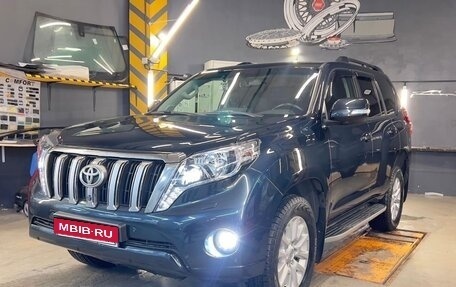 Toyota Land Cruiser Prado 150 рестайлинг 2, 2016 год, 3 600 000 рублей, 1 фотография