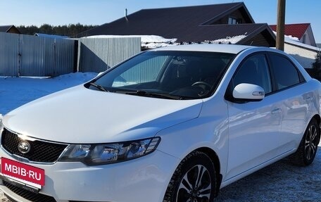 KIA Cerato III, 2010 год, 780 000 рублей, 4 фотография