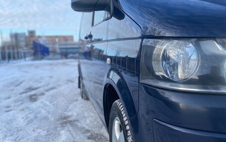 Volkswagen Caravelle T5, 2010 год, 2 200 000 рублей, 3 фотография