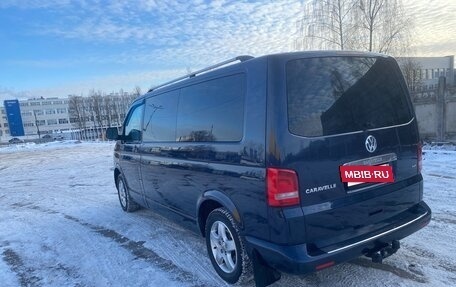 Volkswagen Caravelle T5, 2010 год, 2 200 000 рублей, 8 фотография