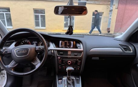 Audi A4, 2012 год, 1 350 000 рублей, 11 фотография