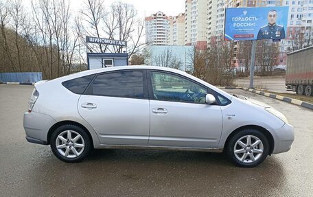 Toyota Prius, 2009 год, 700 000 рублей, 21 фотография