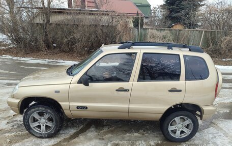 Chevrolet Niva I рестайлинг, 2004 год, 330 000 рублей, 6 фотография