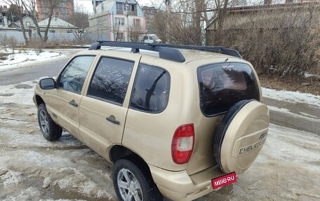 Chevrolet Niva I рестайлинг, 2004 год, 330 000 рублей, 5 фотография