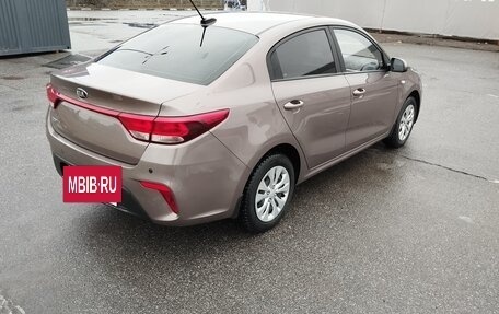 KIA Rio IV, 2017 год, 1 370 000 рублей, 5 фотография