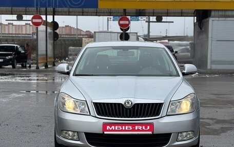 Skoda Octavia, 2010 год, 800 000 рублей, 2 фотография