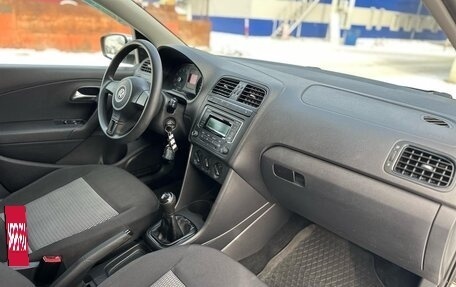 Volkswagen Polo VI (EU Market), 2013 год, 1 025 000 рублей, 19 фотография