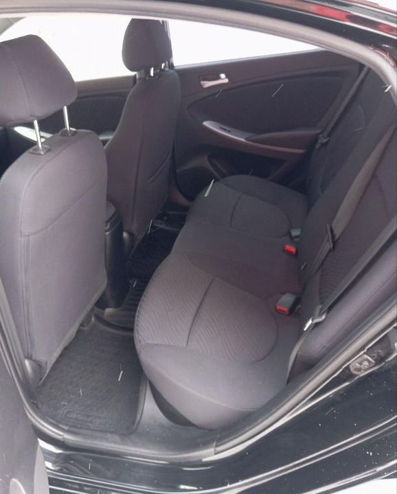 Hyundai Solaris I рестайлинг, 2015 год, 1 050 000 рублей, 12 фотография