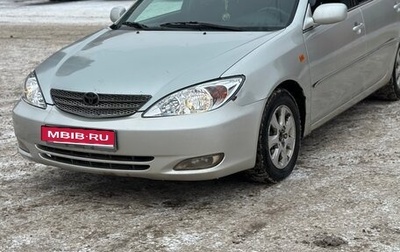 Toyota Camry V40, 2002 год, 580 000 рублей, 1 фотография