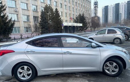 Hyundai Avante, 2012 год, 1 120 000 рублей, 3 фотография