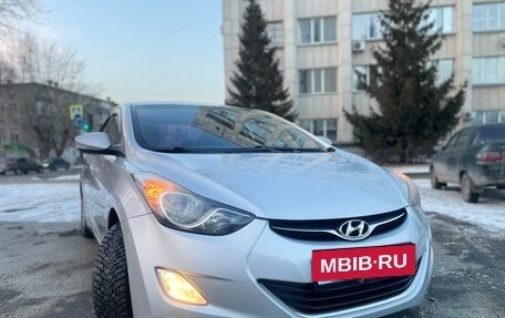 Hyundai Avante, 2012 год, 1 120 000 рублей, 2 фотография