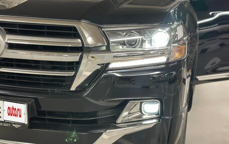 Toyota Land Cruiser 200, 2018 год, 8 800 000 рублей, 4 фотография