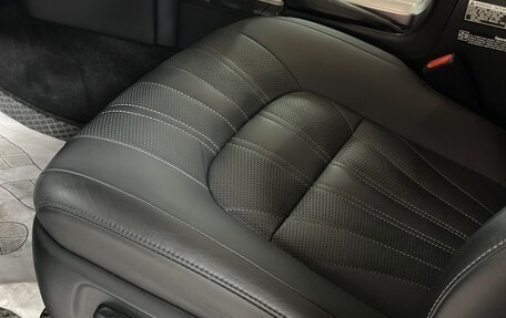 Toyota Land Cruiser 200, 2018 год, 8 800 000 рублей, 15 фотография
