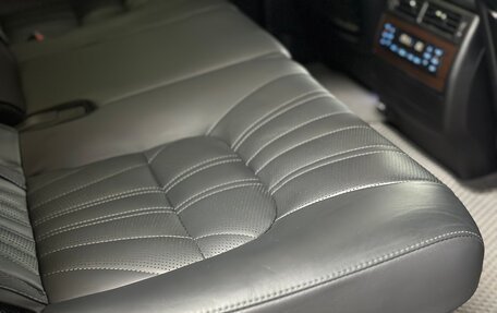 Toyota Land Cruiser 200, 2018 год, 8 800 000 рублей, 27 фотография