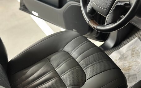 Toyota Land Cruiser 200, 2018 год, 8 800 000 рублей, 33 фотография