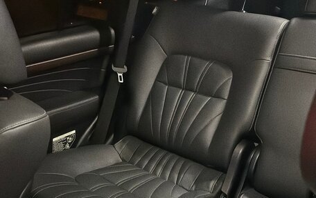 Toyota Land Cruiser 200, 2018 год, 8 800 000 рублей, 40 фотография