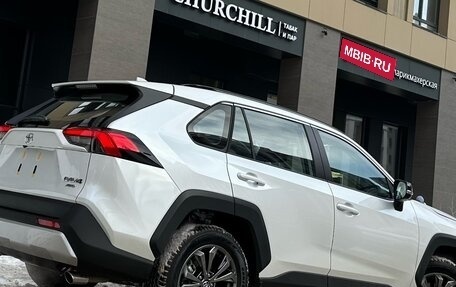 Toyota RAV4, 2024 год, 4 090 000 рублей, 8 фотография