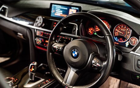 BMW 3 серия, 2018 год, 2 240 000 рублей, 18 фотография