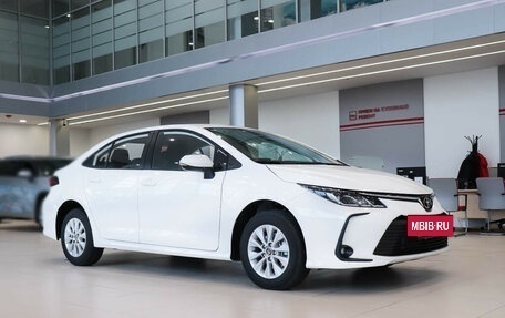 Toyota Corolla, 2024 год, 2 990 000 рублей, 3 фотография