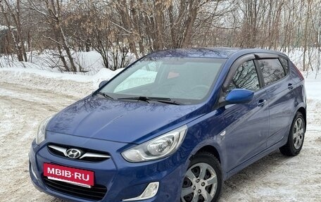 Hyundai Solaris II рестайлинг, 2012 год, 599 000 рублей, 3 фотография