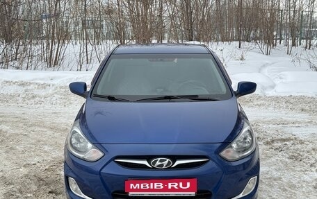 Hyundai Solaris II рестайлинг, 2012 год, 599 000 рублей, 2 фотография