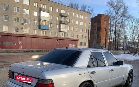 Mercedes-Benz W124, 1992 год, 130 000 рублей, 3 фотография