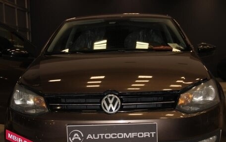 Volkswagen Polo VI (EU Market), 2011 год, 700 000 рублей, 2 фотография