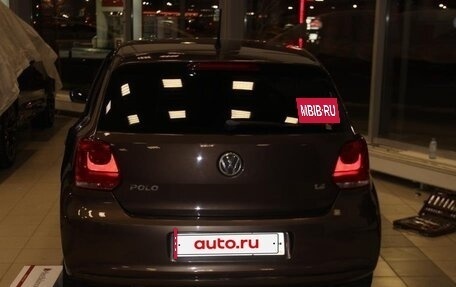 Volkswagen Polo VI (EU Market), 2011 год, 700 000 рублей, 9 фотография