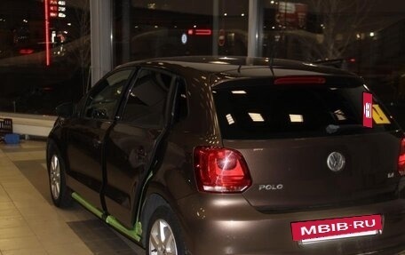 Volkswagen Polo VI (EU Market), 2011 год, 700 000 рублей, 5 фотография